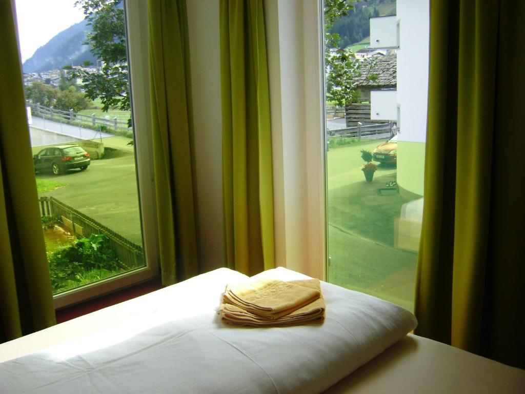 Almandin Apartments Ischgl Chambre photo